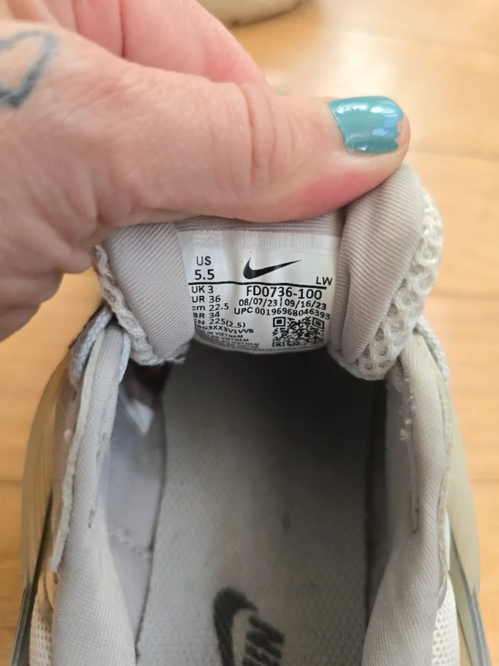 Nike | V2K Run Summit White Metallic Silver Sporty Sneakers | WMS 5.5
